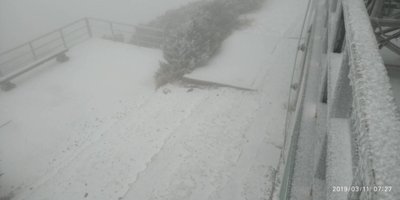 中央氣象局指出，玉山今天凌晨下雪了！   圖：中央氣象局/提供