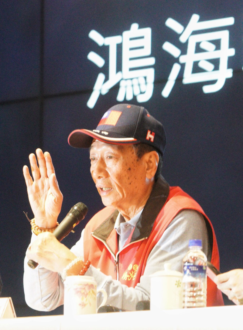 鴻海董事長郭台銘傳出對參選2020總統一事心動！   圖：張良一/攝(資料照片)