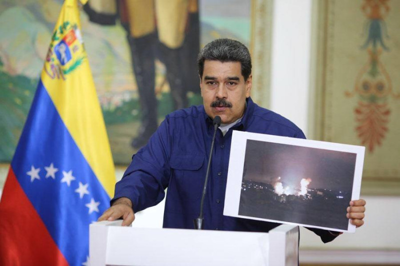 委內瑞拉獨裁領導人馬杜洛指控美國是造成停電的幕後黑手後，急著向中國求援，希望協助調查委國停電原因。   圖：翻攝馬杜洛臉書