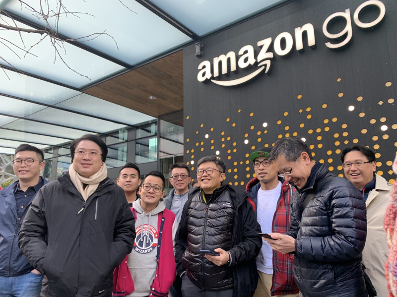 基隆訪問團到Amazon Go，體驗Amazon 新型的無人商店。   圖/基隆市政府提供