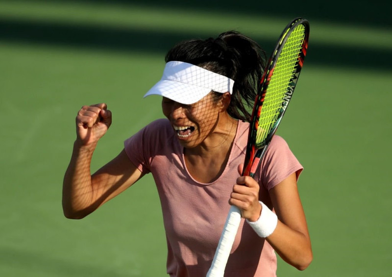 台灣網球一姐謝淑薇（圖）23日在美國邁阿密網賽擊敗世界球后大坂直美，挺進女單16強。   （圖取自twitter.com/WTA）