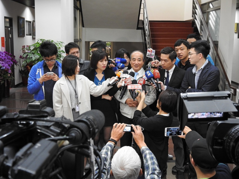 前立法院長王金平上午接受媒體訪問。   圖：趙婉淳／攝