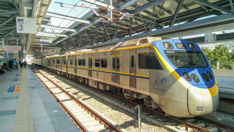 台鐵表示，今年6月時刻微調時，將進一步提升列車準點以維服務品質。   圖：台中市政府/提供 (資料照片)