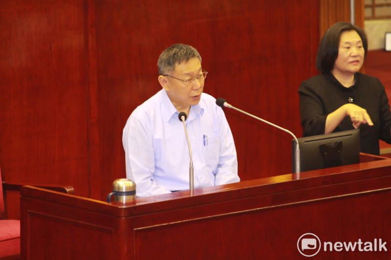 台北市長柯文哲今日針對先前爆粗口一事向民進黨議員許淑華道歉。   圖：周煊惠 ／攝