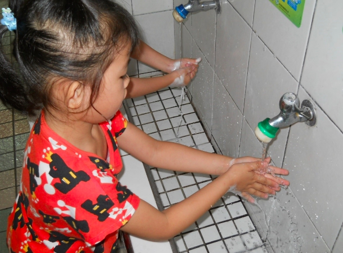 疾管署呼籲，腸病毒傳染力極強，家長及兒童應該養成正確勤洗手的習慣。   圖：台中市政府/提供 (資料照片)