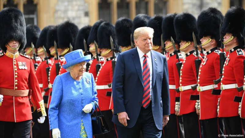 英國白金漢宮今（23）日宣布，美國總統川普應英國女王伊麗莎白二世邀請，將於6月3日至5日訪問英國。   圖：翻攝The Royal Family臉書