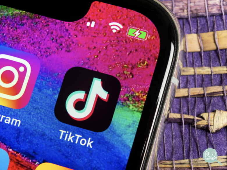 中國影音app「抖音」（TikTok）上近來掀起一股「捧中潮」   圖：翻攝食力