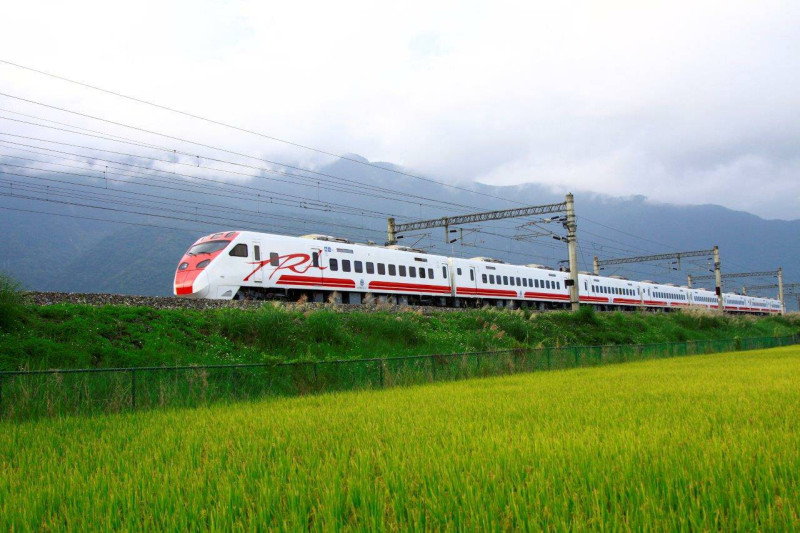 國慶連假火車票在25日凌晨開放預訂，東線實名制列車將於9月26日零時起開放訂票。   圖：台鐵／提供