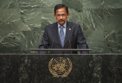 汶萊蘇丹哈山納包奇亞迫於國際壓力，已經發表電視講話要暫緩對同性戀者實施石刑。圖為他2015年在聯合國演說。   圖：聯合國圖片/Cia Pak