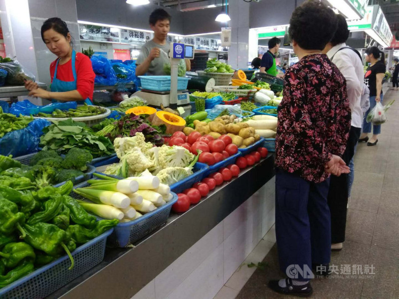 中國食品近日價格高漲，成為話題。   圖 : 中央社