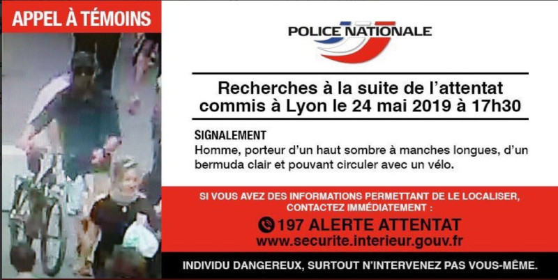 法國警方公布嫌犯照片，呼籲目擊者挺身而出。   圖/翻攝自推特