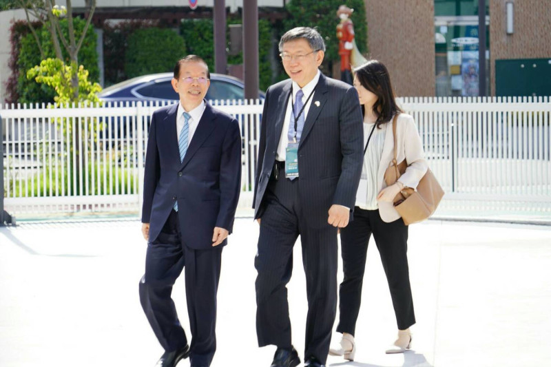 台北市長柯文哲本次在駐日代表謝長廷陪同下，進行日本行4天行程，今天將劃下句點。   圖：台北市政府 / 提供