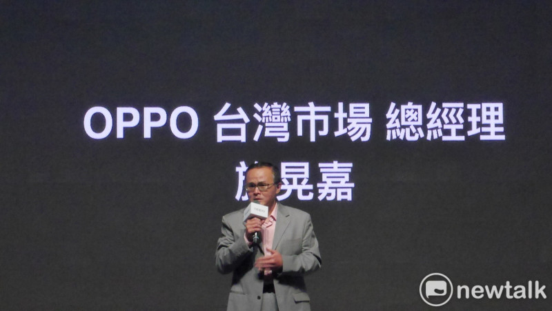 OPPO發表Reno 10倍變焦版，圖為OPPO台灣市場總經理施晃嘉。   圖：葉立斌／攝