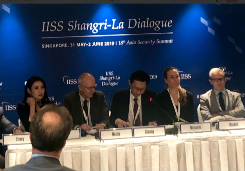 美國代理國防部長夏納翰（PatrickShanahan）在新加坡出席安全論壇「香格里拉對話」時表示：「中國可以也應該與區域其他夥伴建立合作關係…但侵蝕他國主權、讓人懷疑中國意圖的各項行為都必須停止。」   圖/翻攝自推特