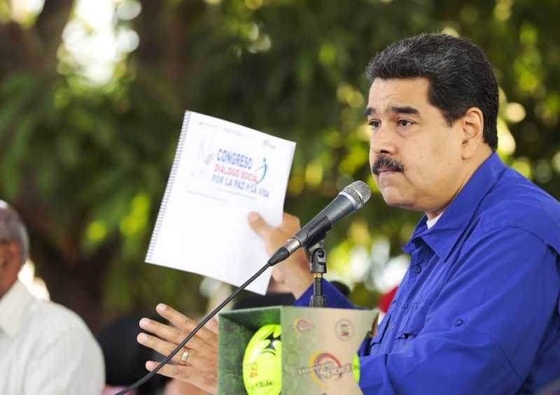 委內瑞拉獨裁領導人馬杜洛傳願意退讓，正與反對派在談條件。   圖：翻攝自馬杜洛臉書