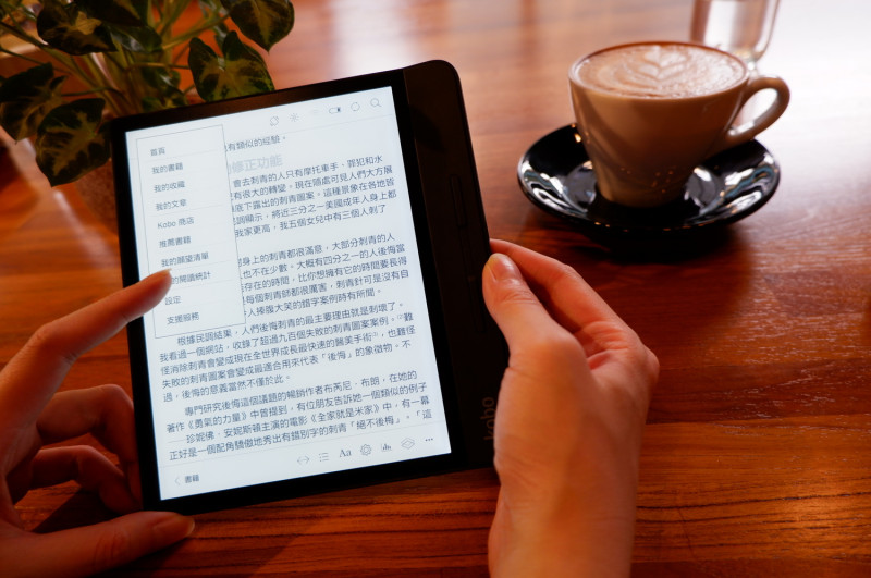 來自日本的電子書品牌樂天Kobo為全球第二大電子書平台，圖為旗下閱讀器。圖：樂天Kobo提供