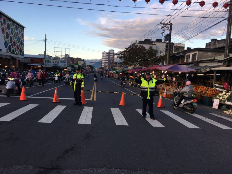 高雄市長韓國瑜第二波造勢活動今（8）日在花蓮六期重畫區登場，又適逢端午連假，花蓮警方上午8時在造勢大會鄰近道路進行交通管制。（圖為示意圖，非本事件照）   圖：翻攝自花蓮縣警察局花蓮分局/臉書