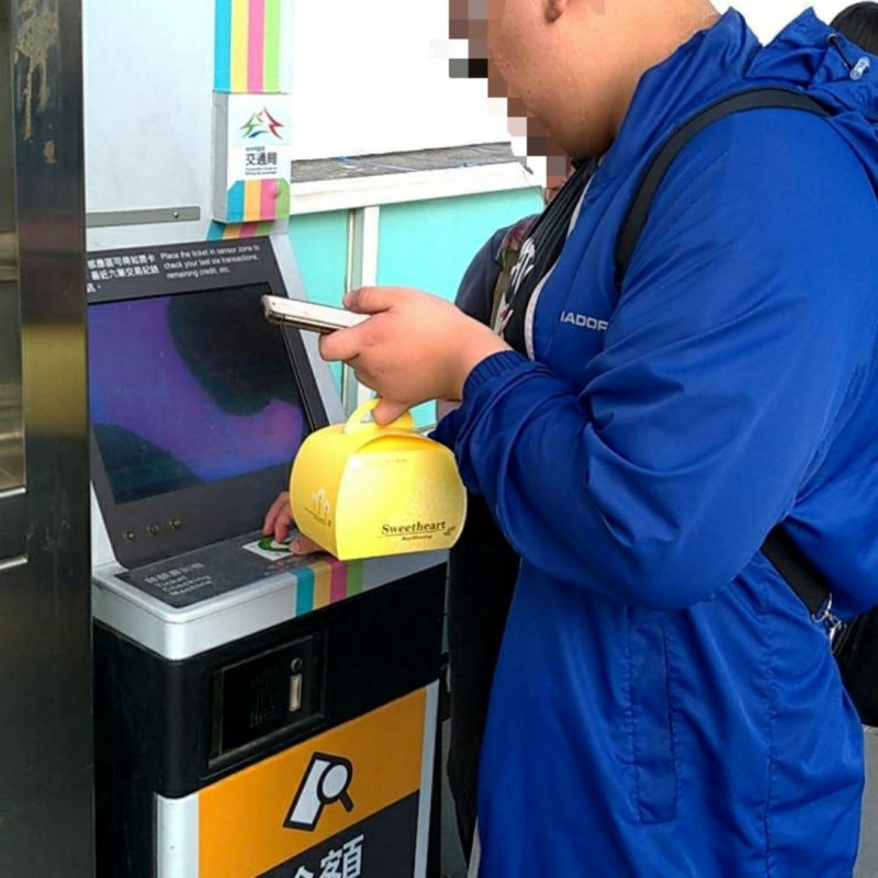 台中市原BRT站內的餘額查詢機已重新啟用。   台中市交通局/提供