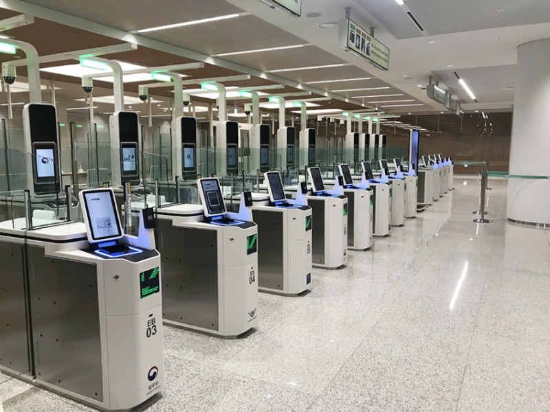 7月10日開始，在指定機場出境的外國旅客不需申請也能走自動通關。   圖：韓國觀光公社官網／翻攝（照片提供者為法務部）