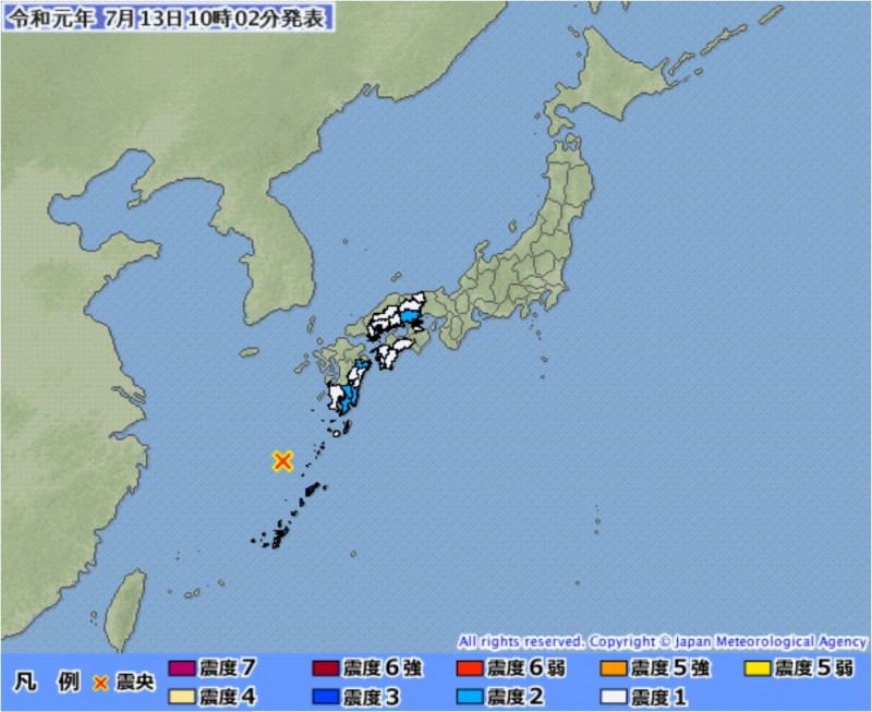 日本沖繩島北方上午10時2分發生規模6.1地震。   圖/日本氣象廳
