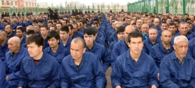 維吾爾人在新疆會被中國當局扔進「再教育營」，連在埃及等伊斯蘭國家也不得安寧   圖：翻攝自Youtube頻道(資料照片)