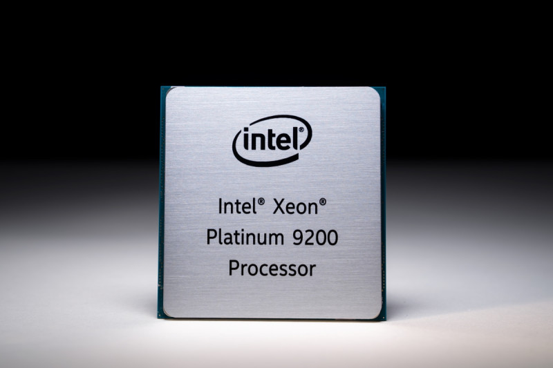 即將推出的56核Cooper Lake處理器預計將比現有Intel Xeon Platinum 9200處理器提供更低的功耗。   圖／Intel提供