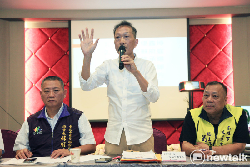 「基層聯盟」黨主席楊鑫坤強調，「基層聯盟」想的都是為了百姓，呼籲各組總統參選人都能重視基層聲音，盡早提出基層政策。   圖：林昀真/攝