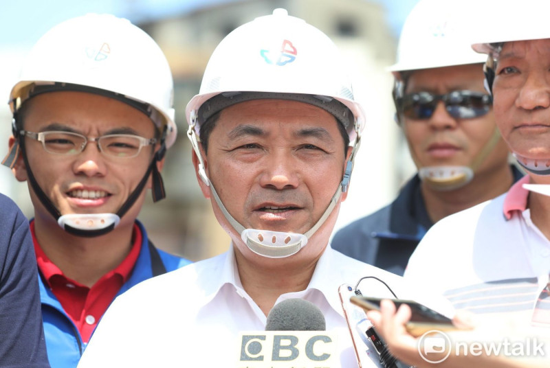 對於去年九合一選舉，政治獻金居全國之冠，政黨補助卻是0元，侯友宜今早表示：「我第一次選舉嘛！」。   圖：王峻昌/攝 