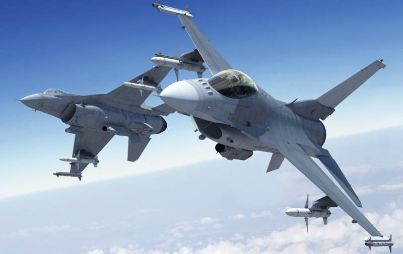 我國新購F-16V(BLK70)戰機被傳出搭配舊型、有洩密疑慮的電戰莢艙，對此空軍司令部表示「電戰裝備構型未確定」。   圖/翻攝自Lockheed Martin公司官網