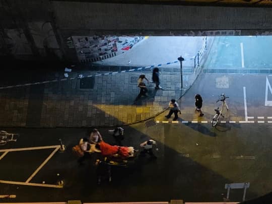 香港連儂牆砍人事件案發現場。   圖:擷取自桑普臉書