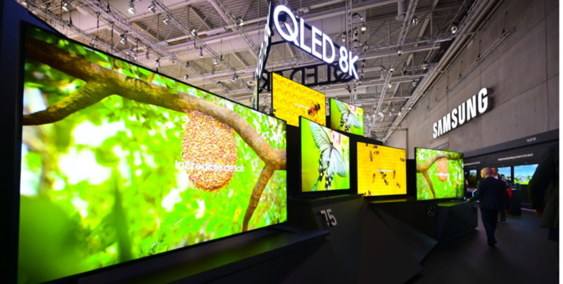 三星日前在IFA上推出了65吋、75吋及82吋「QLED 8K」量子電視。   圖：翻攝自三星官網