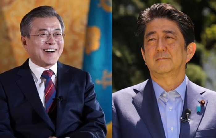 南韓總統文在寅(左)與日本首相安倍晉三(右)。   圖：翻攝青瓦台、安倍晉三臉書 (新頭殼合成)