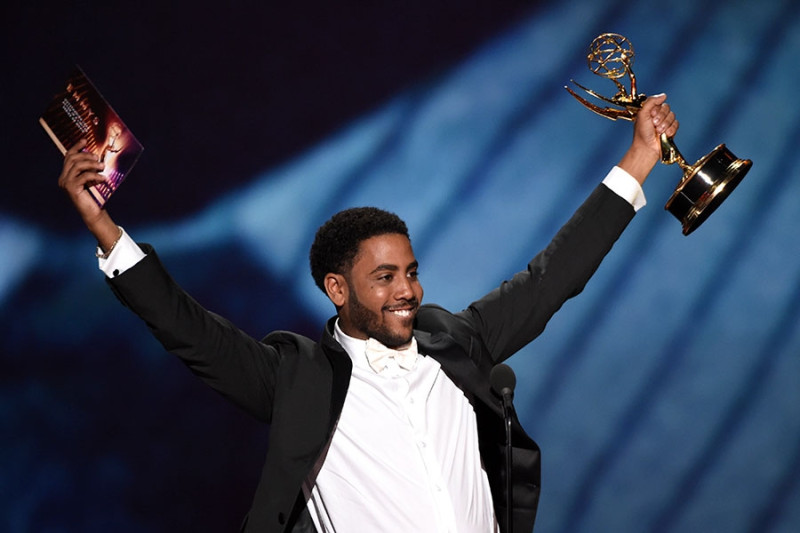 賈里爾•杰羅姆(Jharrel Jerome)以作品「當他們看我們」 ,在限量系列或電影中奪得艾美獎最佳男主角。 圖:翻攝自艾美獎官網
