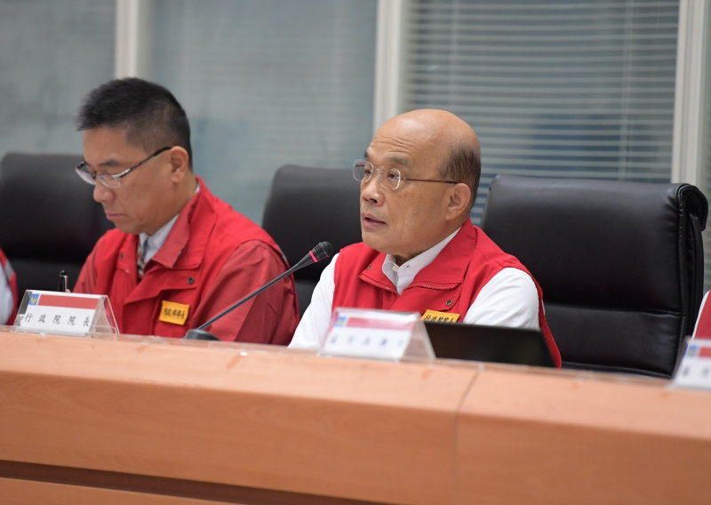 行政院院長蘇貞昌30日上午視察米塔颱風中央災害應變。   圖：行政院提供