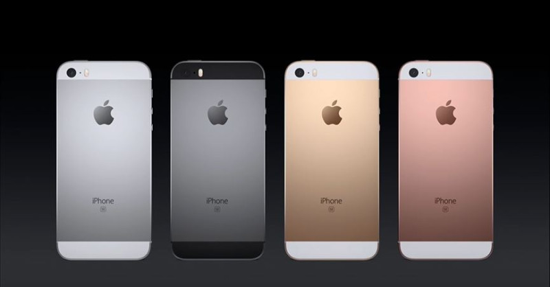 蘋果於2016年發表低價版iPhone SE，近期有分析師預測，iPhone SE後繼機iPhone SE 2將於明年上市。   圖：翻攝自Apple官方YouTube
