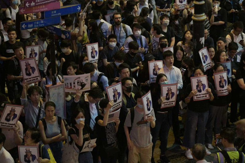 中環遮打花園今晚舉行「香港人權法造勢大會」。   圖：翻攝星島日報
