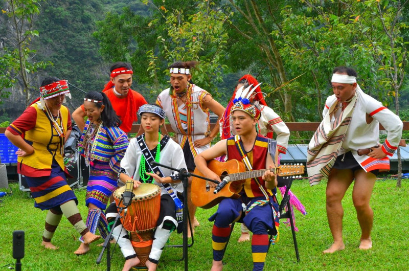 太魯閣音樂節在10月26日登場，不僅邀請原住民表演團體，還有爵士樂、古典樂、歌唱等多元演出。   圖：翻攝自太魯閣國家公園網站