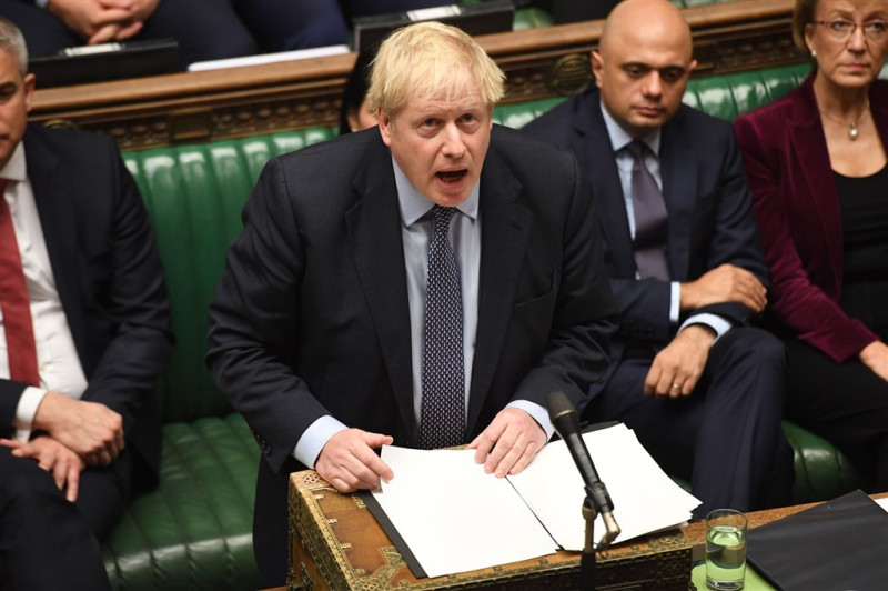英國下議院今晚否決首相強生的脫歐協議法案立法時程。   圖：取自facebook.com/ukparliament