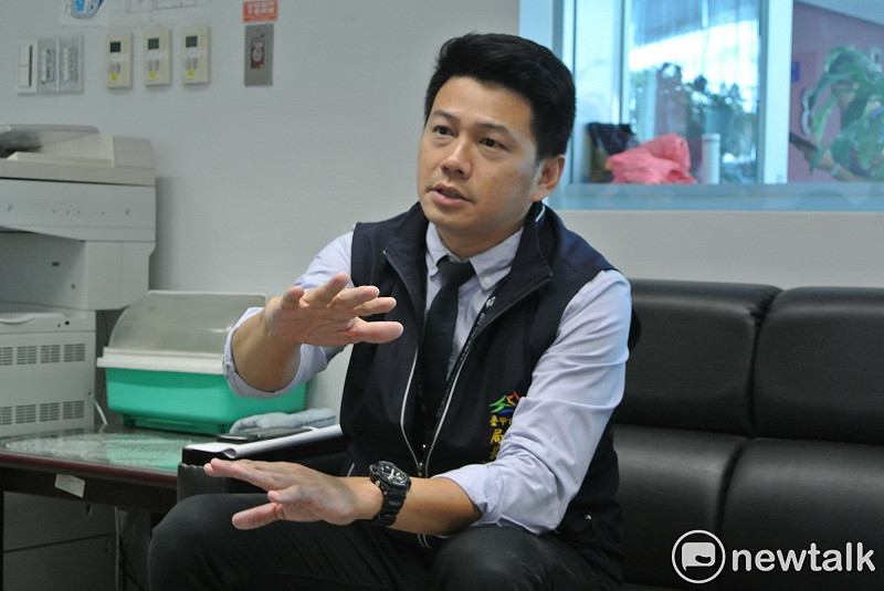 台中市交通局長葉昭甫說，市府是配合校方需求興建地下停車場，希望學校整合師生與家長意見，市府會全力提供協助。   圖：唐復年/攝