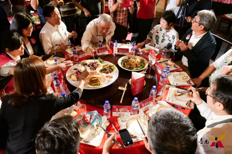 台南美食節邀請12位總舖師烹調共36道經典台菜，現在在餐廳也吃得到！   圖：翻攝自台南美食節官網