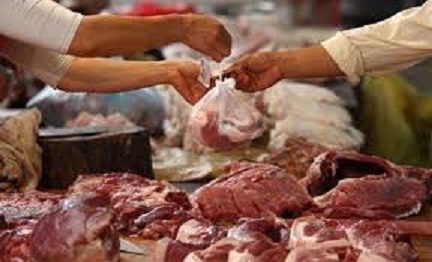 中國大陸豬肉批發價格首次在上週出現連續5天下跌。生豬產能逐漸恢復、冷凍豬肉投放市場的數量增加，都是讓豬肉價格下跌的原因。   圖 : 翻攝自sohu.com