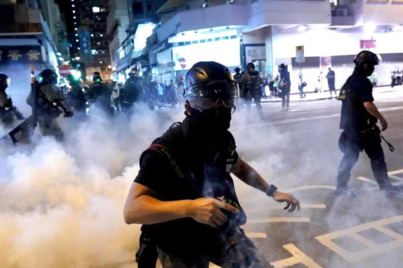 反送中運動衝突持續升級。 圖：翻攝自香港眾志 Demosistō 