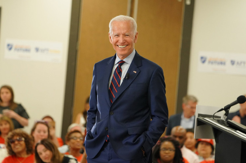 美國民主黨總統參選人拜登展開愛阿華州走透透的8天巴士行。   圖/Joe Biden臉書粉絲頁