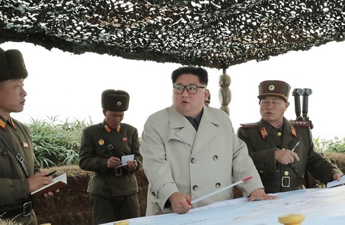 北韓官媒今日報導聚焦建軍88週年，但公開活動仍不見金正恩身影，引發外界更多的質疑。   圖 : 翻攝自中國小康網 （資料照片）