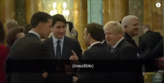 英國首相強生、加拿大總理杜魯道和法國總統馬克宏等人被拍到在一場晚宴中，疑似調侃美國總統川普。   圖：翻攝Youtube