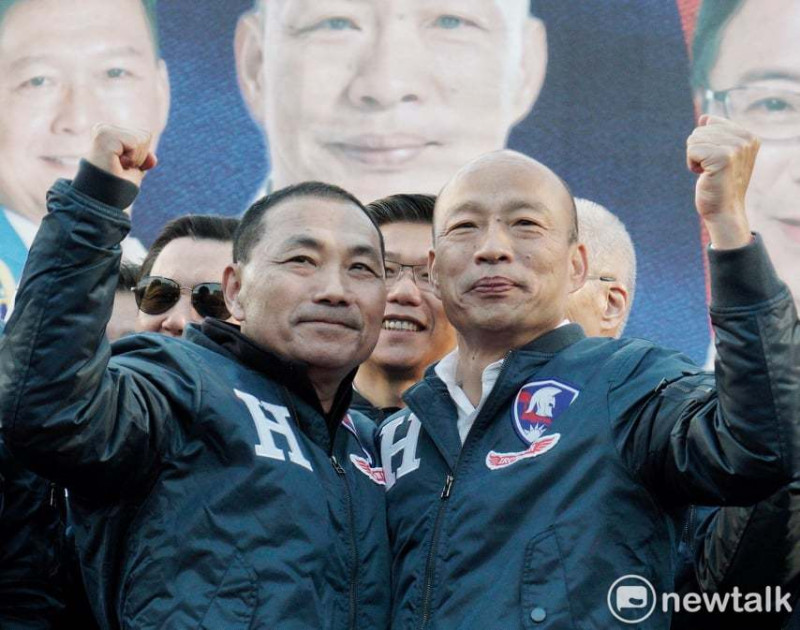 國民黨總統候選人韓國瑜於新北市造勢，與新北市長侯友宜同台。   圖：張良一/攝
