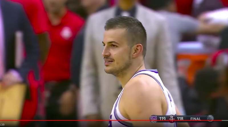 國王前鋒Nemanja Bjelica。   圖：擷取自Youtube