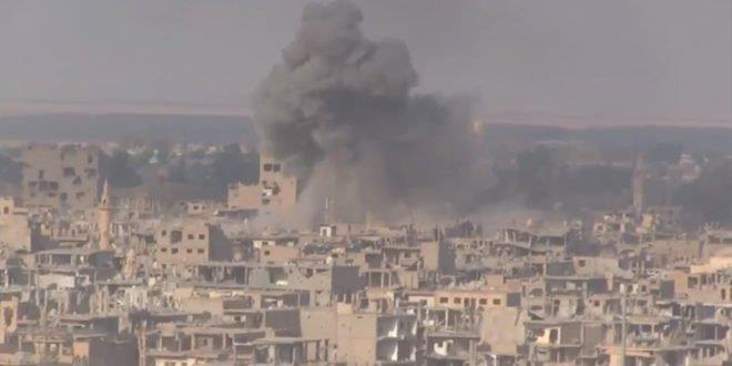 俄羅斯今天空襲敘利亞西北部伊德利布省，至少8名百姓喪生，其中包括5名孩童。這場戰火數週來已導致4萬多人流離失所。   圖 : 取自敘利亞人權瞭望台組織官網www.syriahr.com