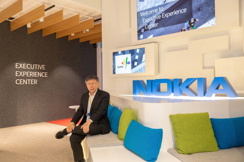台北市長柯文哲參訪芬蘭諾基亞（Nokia）公司。   圖：台北市政府 / 提供