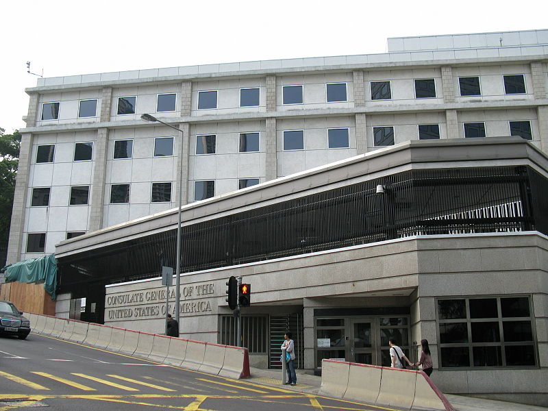 美國駐港澳總領事館已經獲得美國務院批准，非緊急人員可以選擇離開香港。   圖：翻攝自維基網站